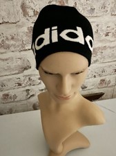 Adidas Beanie, logo nero