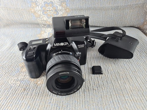 Minolta dynax 3000i - minolta,
