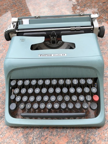 Macchina scrivere olivetti - macchina, da