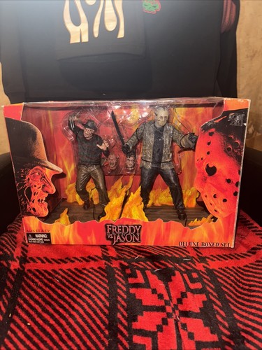 Neca reel toys 2004 - reel,