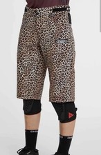 pantaloncini donna Dharco Gravity pantaloncini mtb pantaloncini mountain bike leopardati xl 14-16 