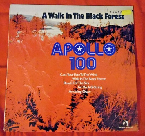 Apollo 100 a walk in - :,