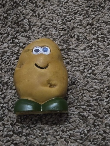 One joie spud dudly - one,