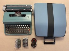 Macchina da scrivere Olivetti Lettera 32 perfetta pari al nuovo anno 1963