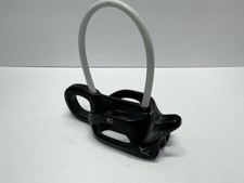 Dispositivo di assicurazione