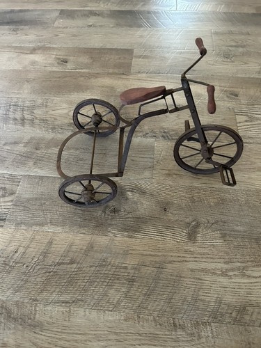 Mini antico triciclo - , in