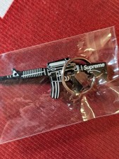 Supreme portachiavi in - m-16,