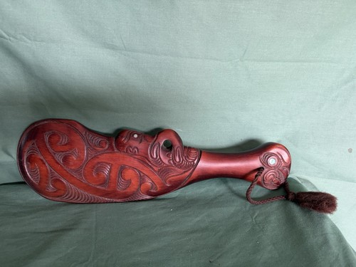 Arma intarsiata wahaika maori - intarsiata,