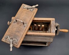 ZANGOLA DA BURRO Perfetta, 1900 ca. - Strumenti da Cucina