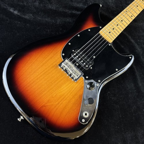 Chitarra elettrica usata