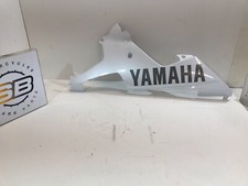 PUNTALE CARENA SINISTRA YAMAHA