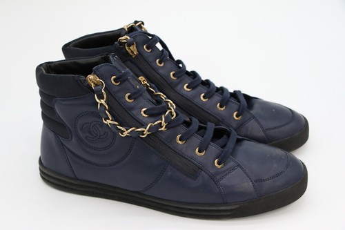 Chanel interlocking logo - cc,