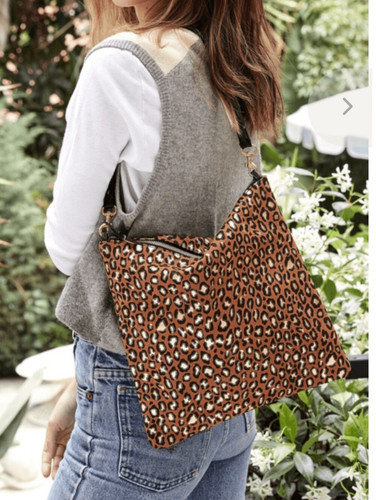 Pochette pieghevole clare in - pieghevole, v