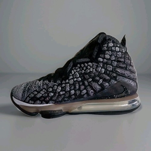 Nike lebron xvii - lebron, "in