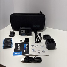 GoPro Hero 10 con accessori