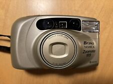 Yashika Brava Zoomate, fotocamera analogica 35 mm