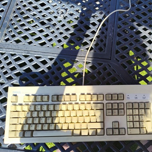 Dell rt7d5jtw quietkey 104 - dell,