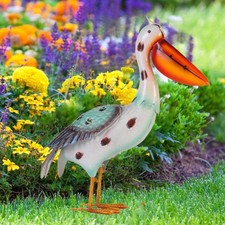 Statue pellicana arte grande
