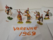 LOTTO SOLDATINI 8 ROMANI ELASTOLIN 4 CM  COMPLETI TUTTI DIVERSI