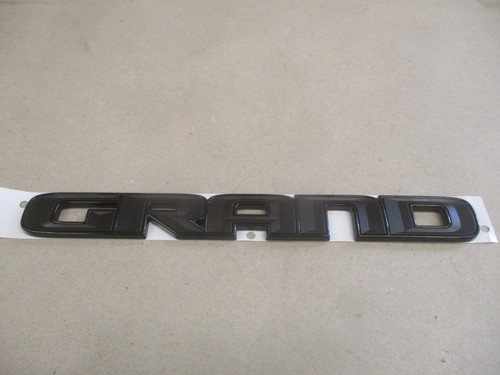 Jeep grand cherokee emblema - cherokee,
