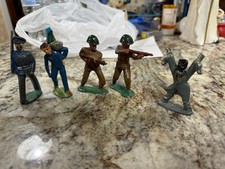 5 Vtg Metal Figures