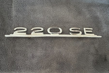 Marchio targa scritta Mercedes 220S 220SE W111 aletta posteriore codine