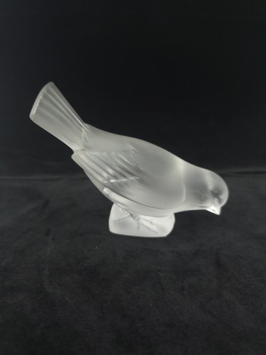 Lalique frosted crystal - lalique,