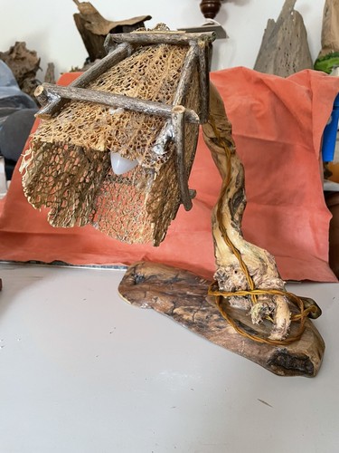 Lampada con legno - legno, ulivo