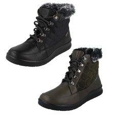 Donna Van Dal Impermeabile