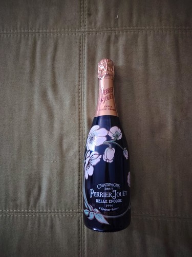 Champagne perrier joulet belle - perrier,