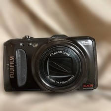 Fotocamera digitale compatta