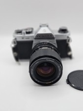 Pentax K1000 SLR con obiettivo Tamron CF Macro 28-70mm f/3.5 - quasi come nuova