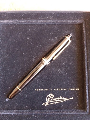 Montblanc chopin fountain - montblanc,