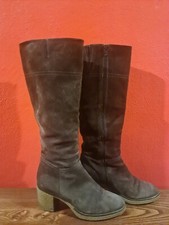 Stivali in pelle scamosciato