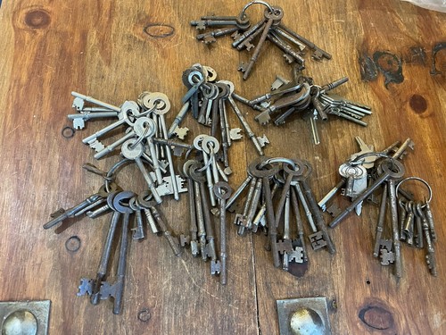 Huge job lot vintage antique - job,