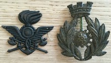 Lotto di 2 fregi divisa Esercito Italiano e cappello Marina Militare Italiana