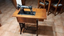  Macchine da cucire antiche
