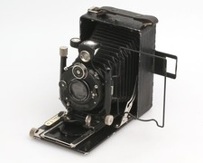 Voigtländer AVUS 6,5x9 cm con