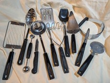 Set 12 pezzi utensili da