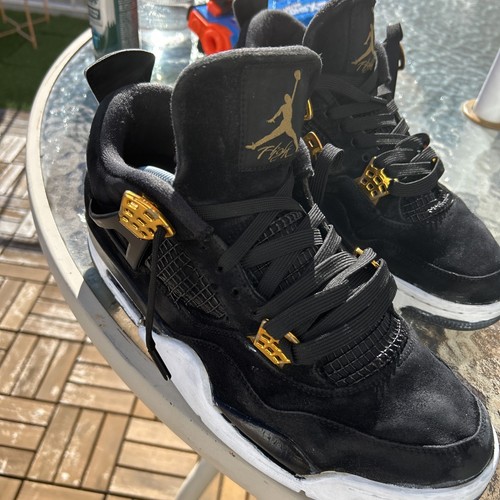Size jordan 4 retro - 11,