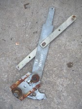 BEDFORD VAUXHALL  CF - Alzavetro portiera sinistra - Ricambio usato