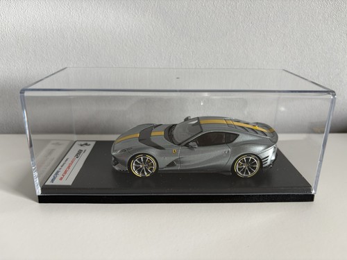 Ferrari 812 competizione 43 - 812,