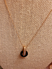 Collana con ciondolo nodo