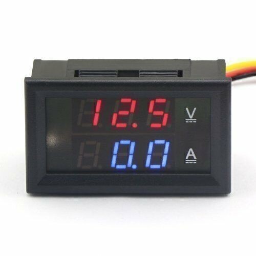 Voltmetro digitale per auto