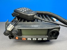 YAESU FT-2900 FT-2900R RICETRASMETTITORE VHF FM RADIOAMATORE CON MICROFONO NON TESTATO COSÌ COM'È