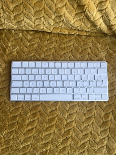 Apple magic keyboard a1644 - keyboard,