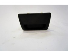 B25G64610 POSACENERE MAZDA MPV