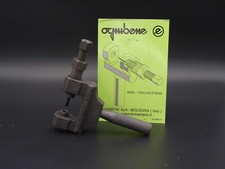 ATTREZZO TAGLIA CATENA