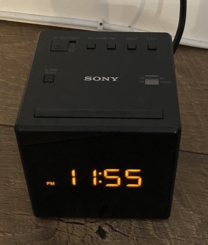 Sony icf desktop alarm - icf-c1,