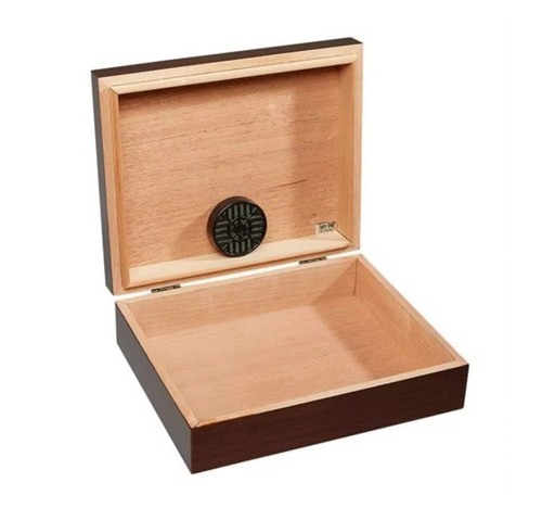 Cigar humidor count - cigar,